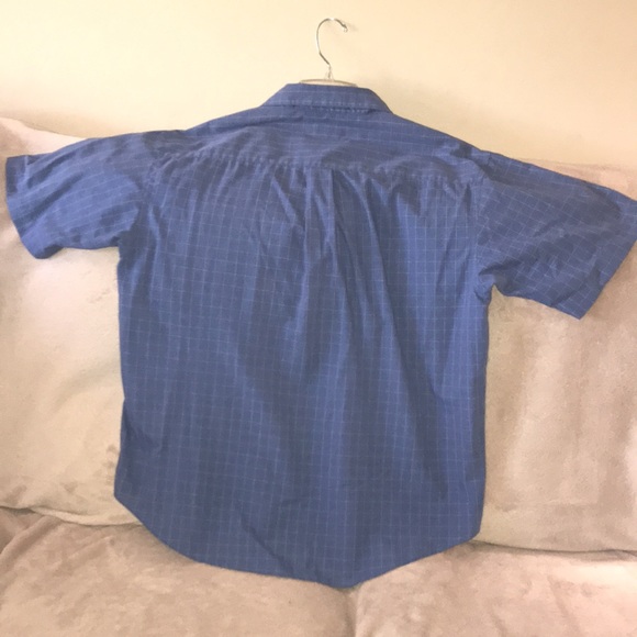 Arrow large 16-16.5” blue and white button down 💕 - Picture 3 of 6